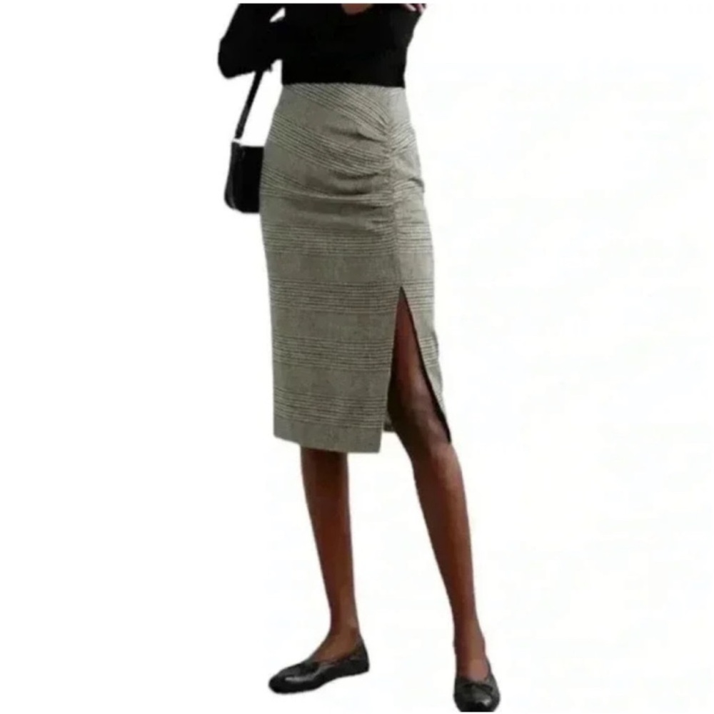 VERONICA BEARD | Tamic Plaid Wool Blend Skirt